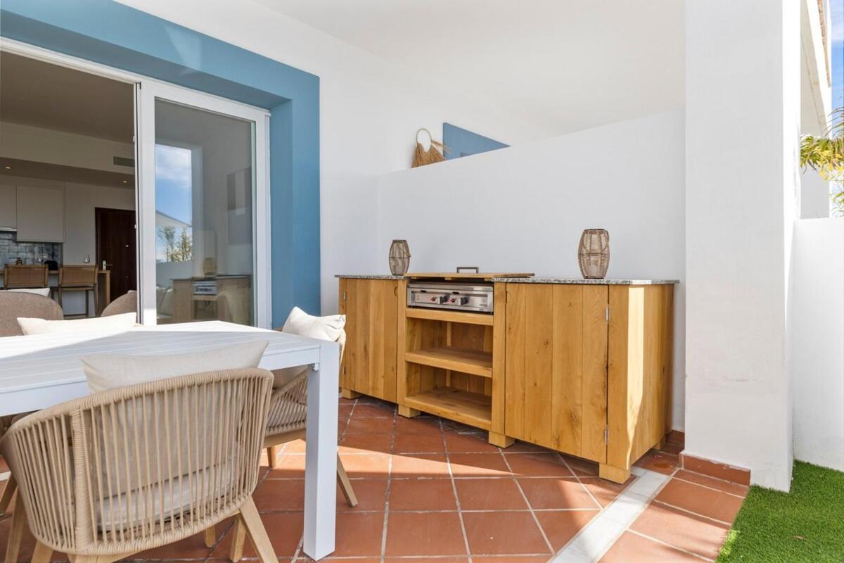 Luxury Family With Breathtaking Views *